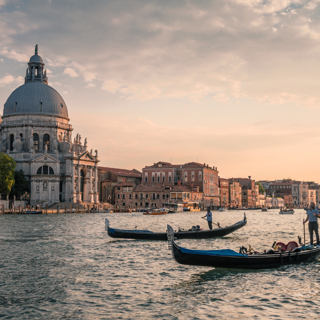 City Break la Veneția: Romantism și Artă pe Canalele Fermecătoare